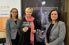 Foto: Sandra Frauenberger, Frauenstadträtin, Andrea Brem, Geschäftsführerin des Vereins der Wiener Frauenhäuser